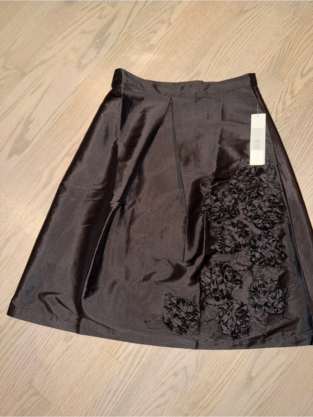 Kay Unger Black Midi A-Line Skirt with Floral Rosette Detail